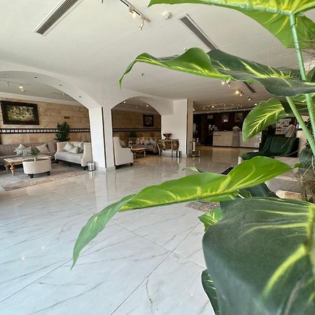 Diva Hotel Suites Jeddah Exterior photo