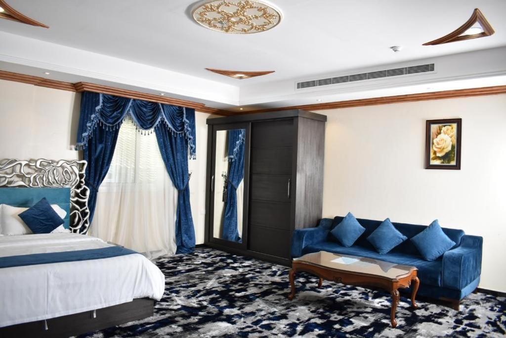 Diva Hotel Suites Jeddah Exterior photo