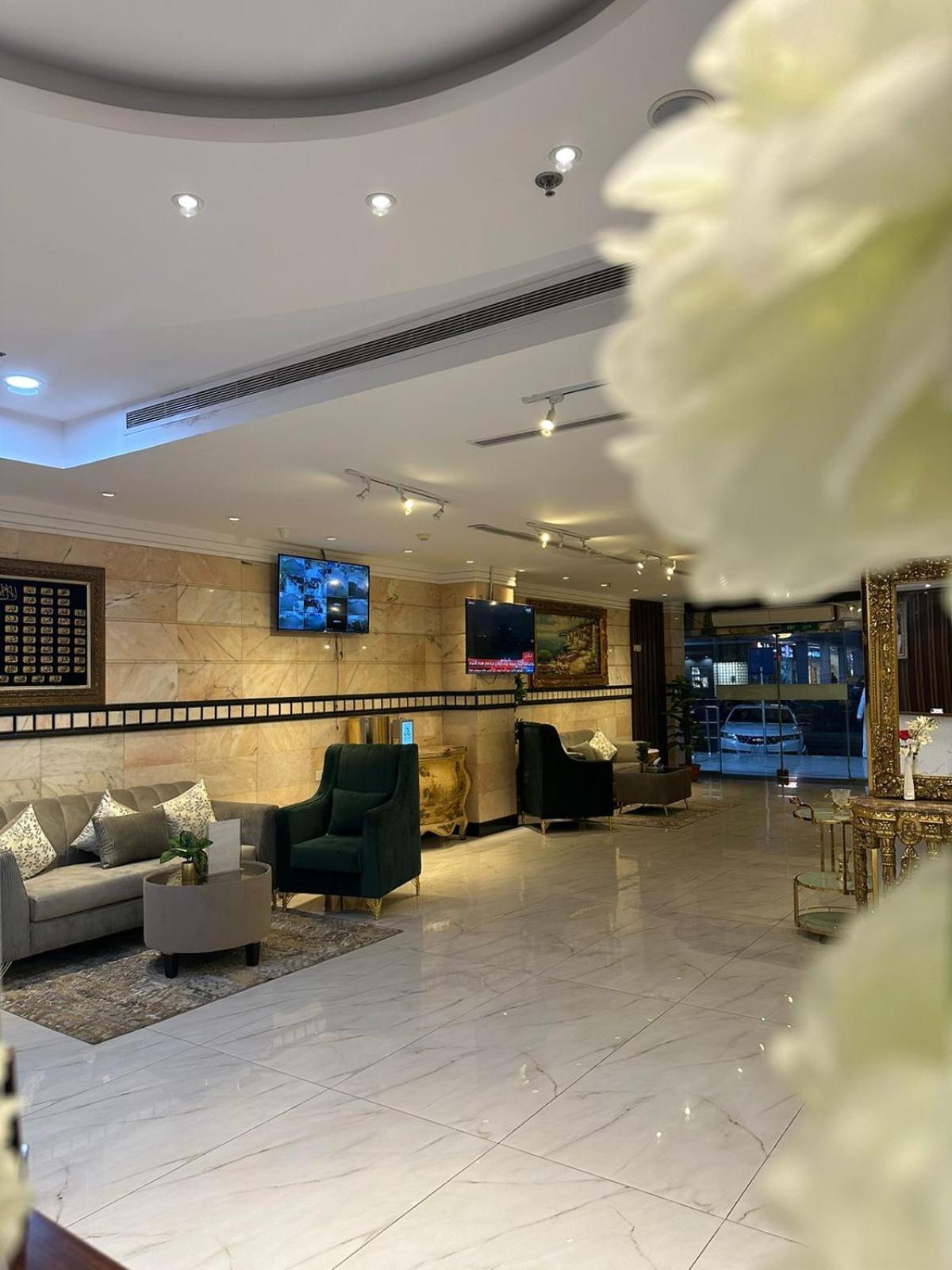 Diva Hotel Suites Jeddah Exterior photo