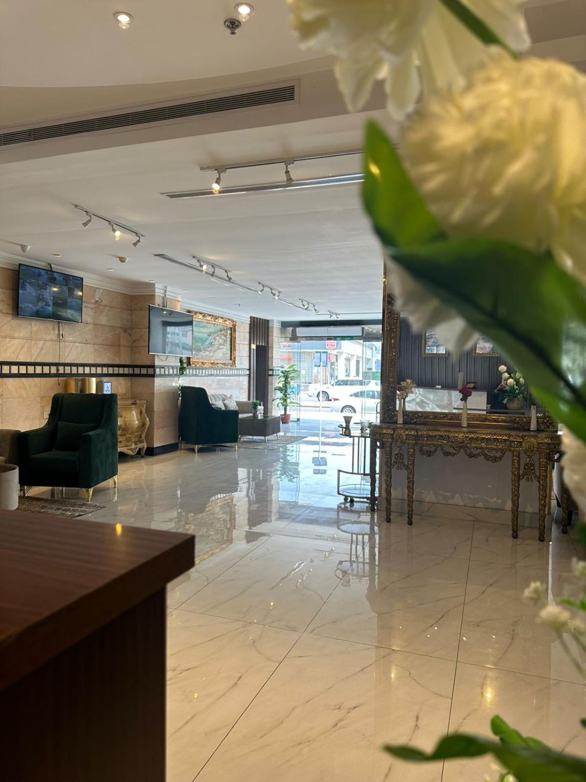 Diva Hotel Suites Jeddah Exterior photo